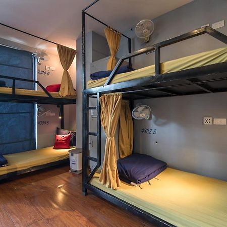 Reddoorz Hostel @ Signature Inn ฮานอย ภายนอก รูปภาพ