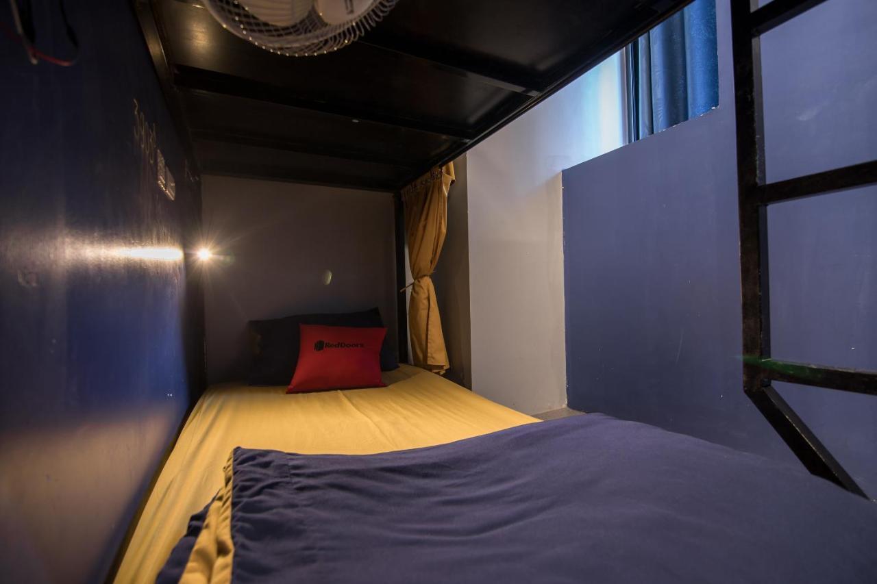 Reddoorz Hostel @ Signature Inn ฮานอย ภายนอก รูปภาพ