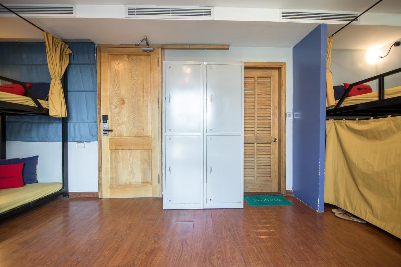 Reddoorz Hostel @ Signature Inn ฮานอย ภายนอก รูปภาพ